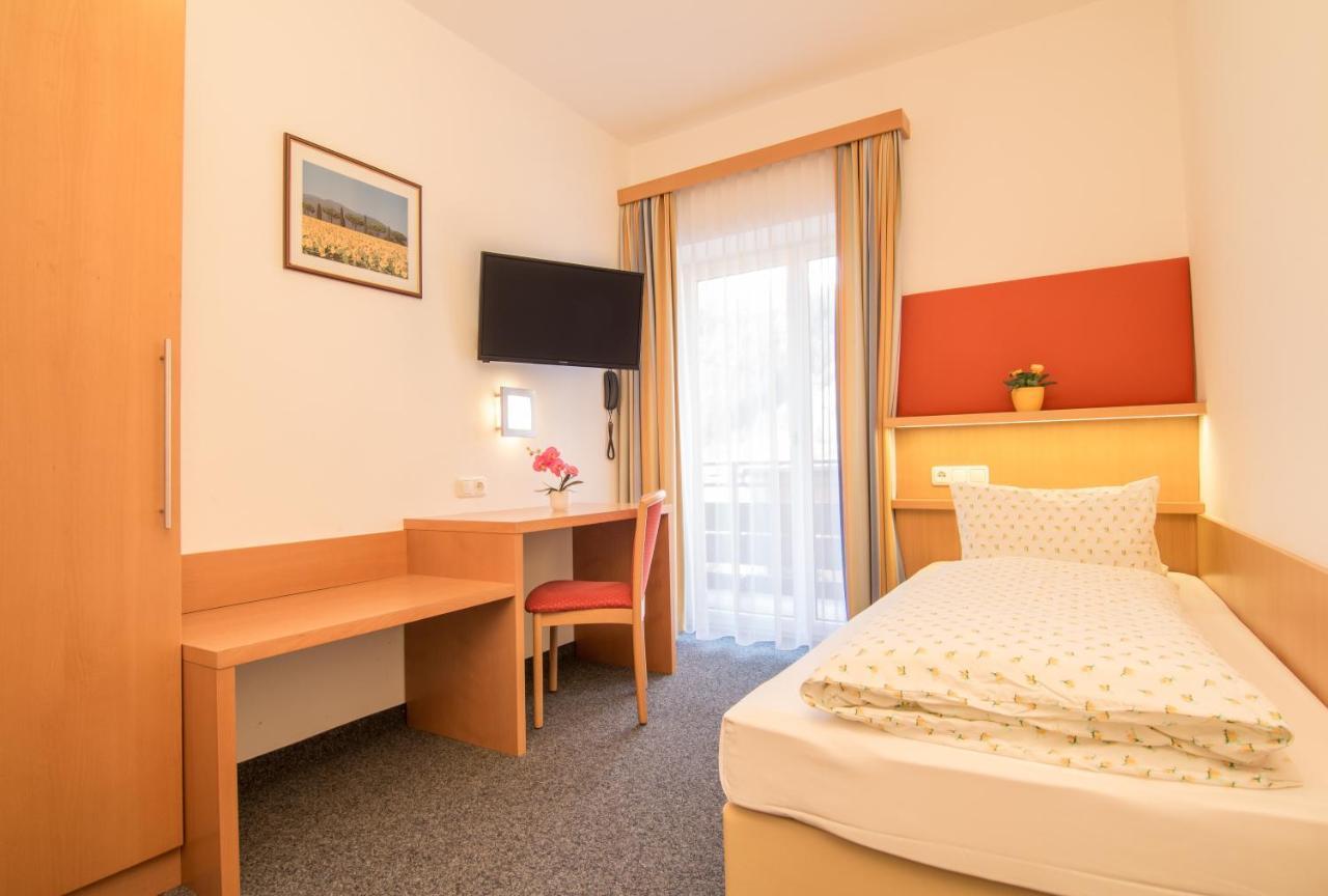 Hotel Gasthof Stefansbruecke Mutters Bagian luar foto
